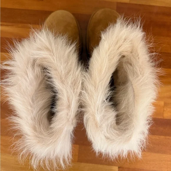 UGG Milia Chestnut Boot - Picture 4 of 7